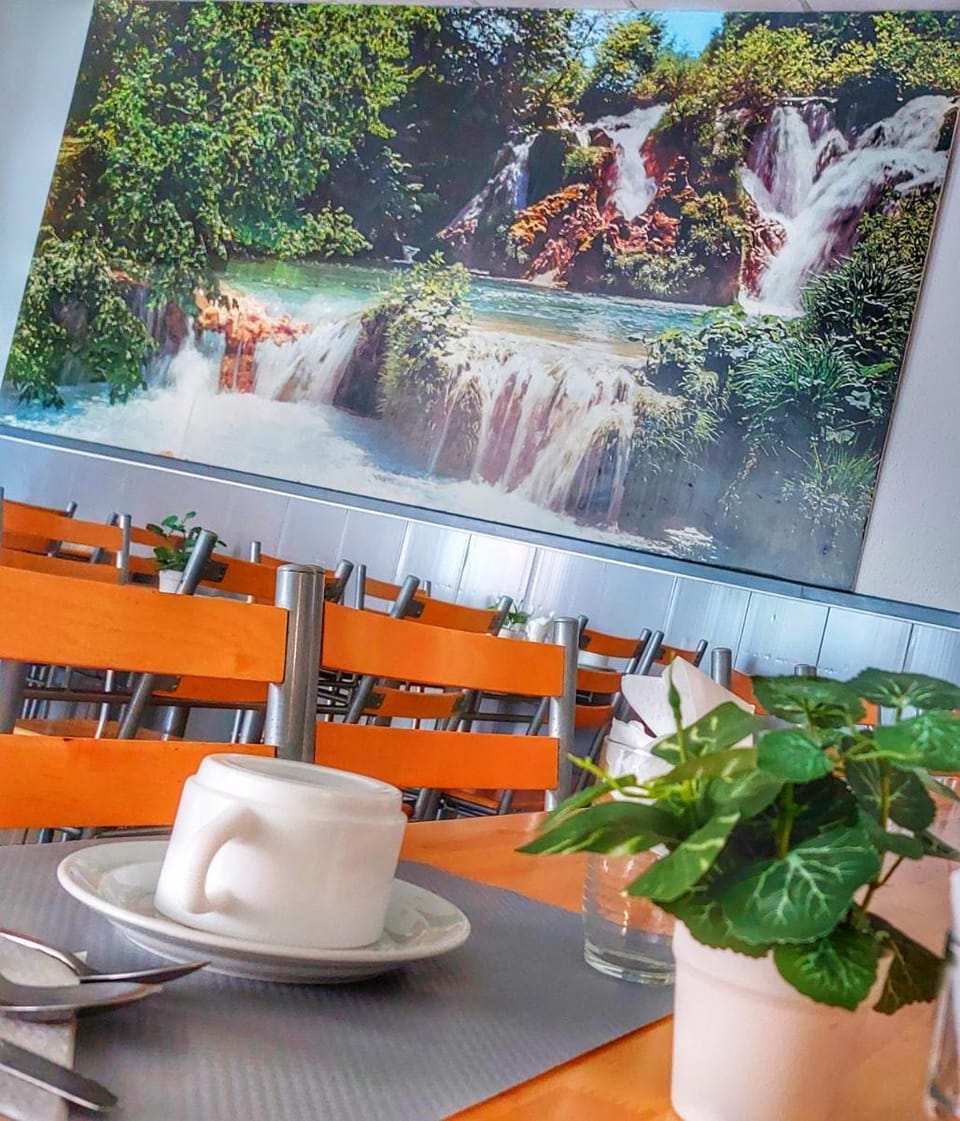 Hôtel Le Milan Hotel in Lourdes
