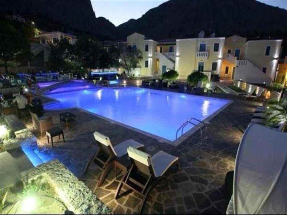 Pearl Bay Hotel Apartments Apartment hotel in Decentralized Administration of the Aegean