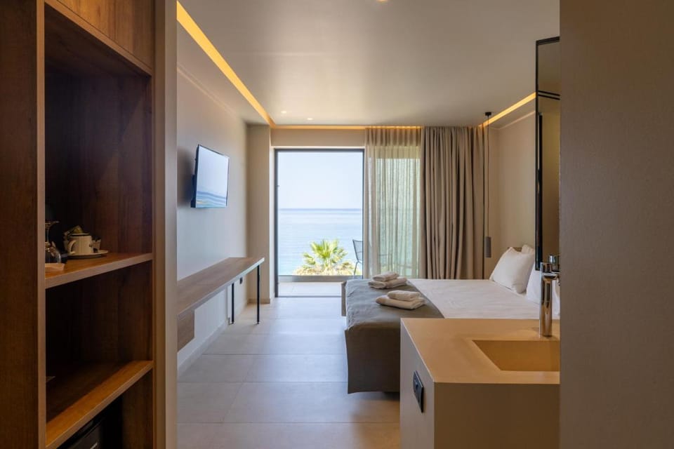PHEIA, Vriniotis Resorts Hotel in Peloponnese, Western Greece and the Ionian