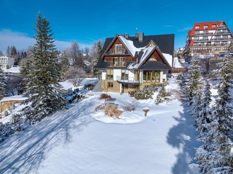 Villa Park Bed and Breakfast in Lesser Poland Voivodeship