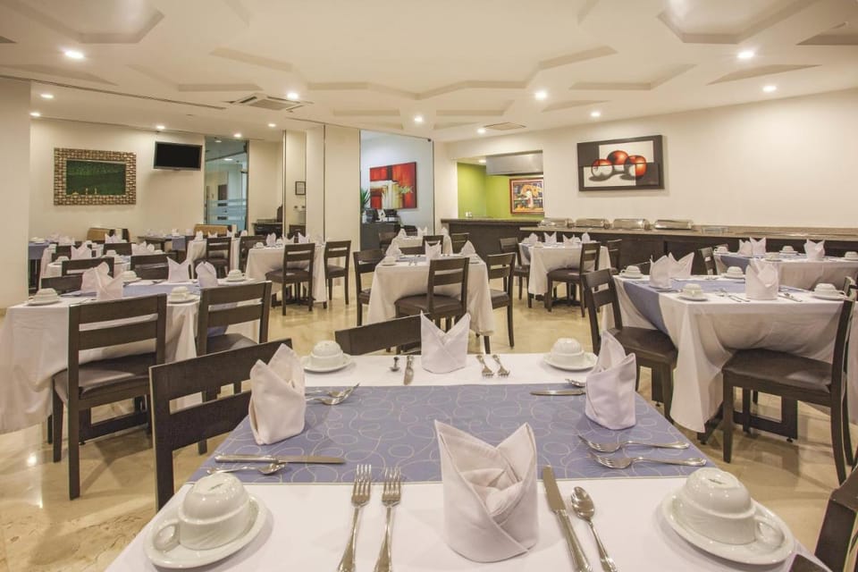 La Quinta Inn & Suites by Wyndham Poza Rica Hotel in State of Puebla