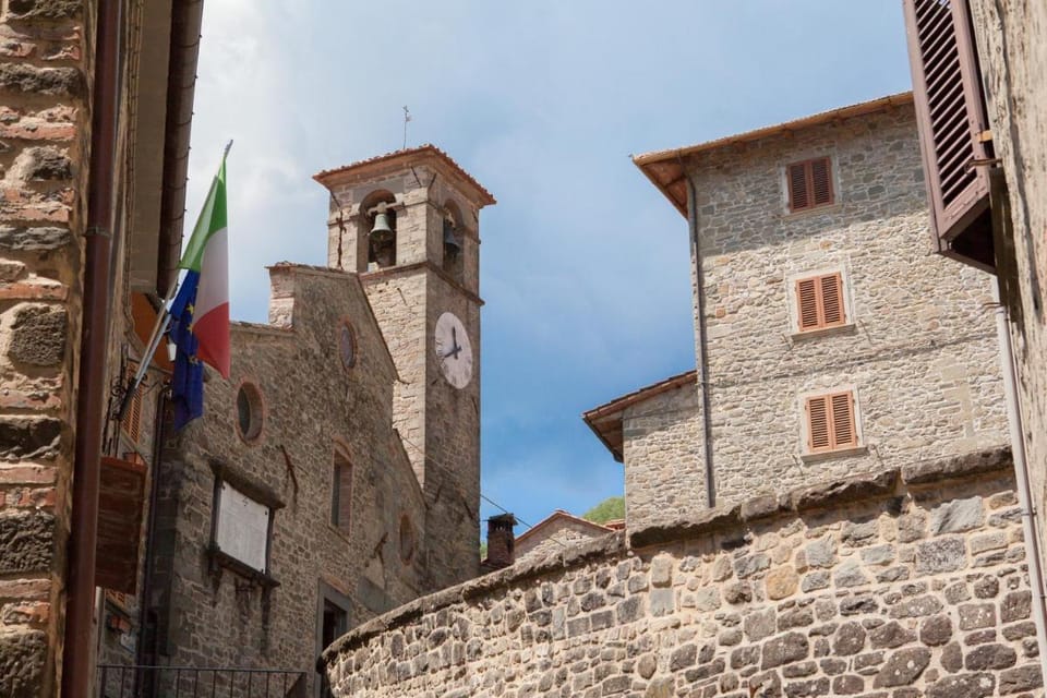 Il Borgo Dei Corsi - Charming Holiday Apartments Country House in Tuscany