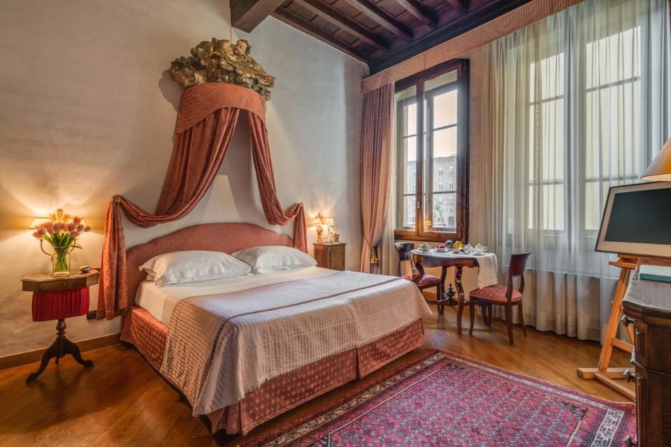 Residenza D'Epoca In Piazza della Signoria Bed and Breakfast in Florence