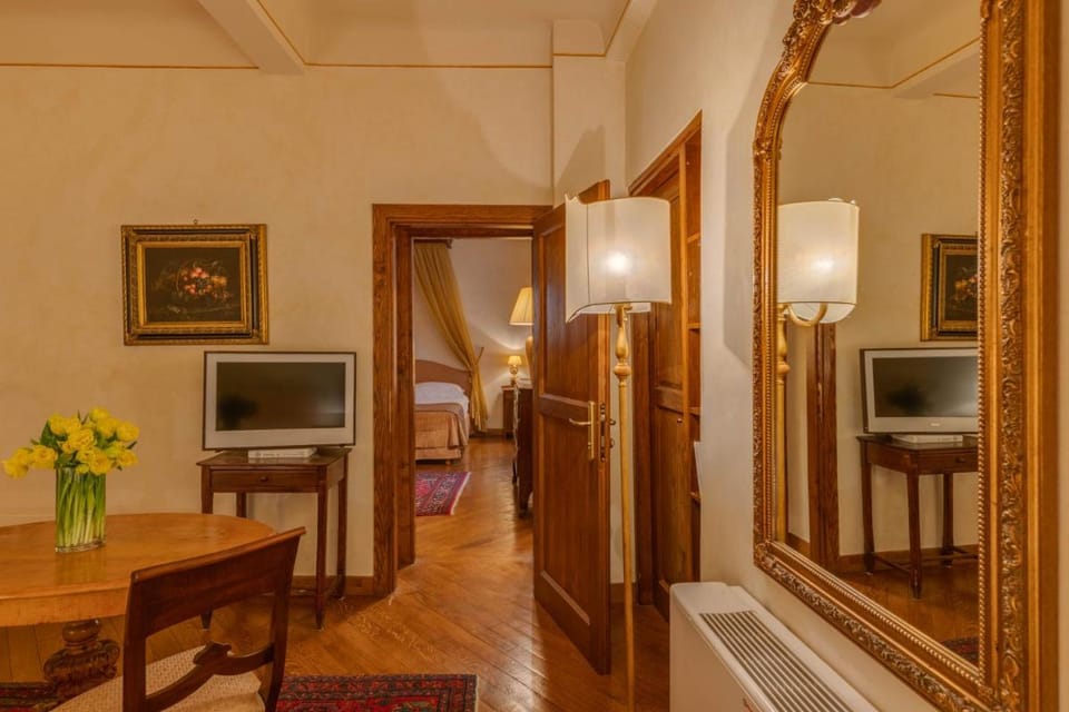 Residenza D'Epoca In Piazza della Signoria Bed and Breakfast in Florence