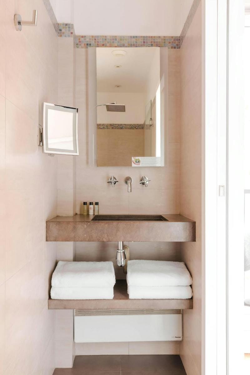 L'Edmond Hotel Parc Monceau Apartment in Paris