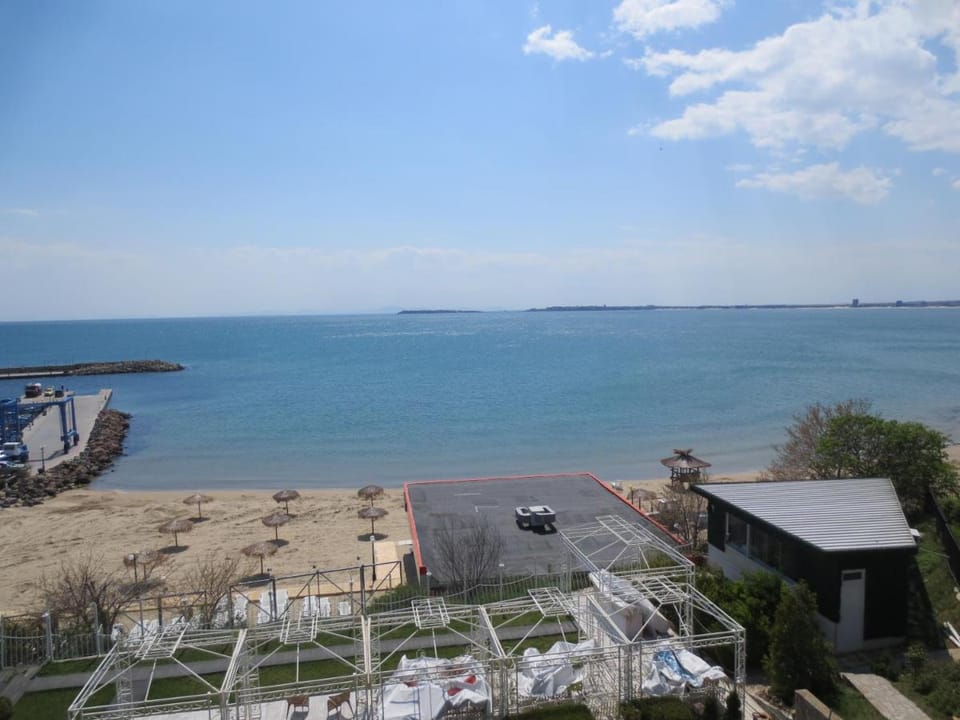 Top Complex Apartment in Burgas Province