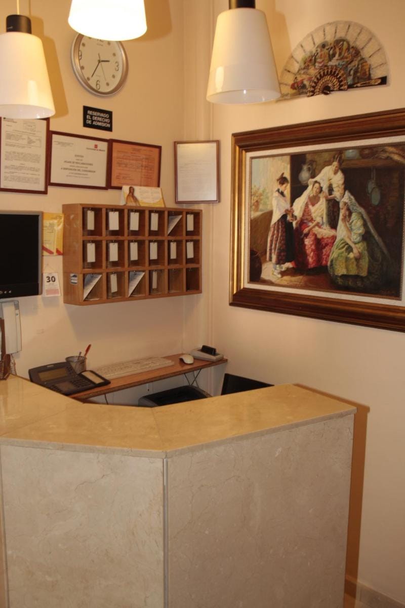 Hostal Santa Cruz Bed and Breakfast in Centro