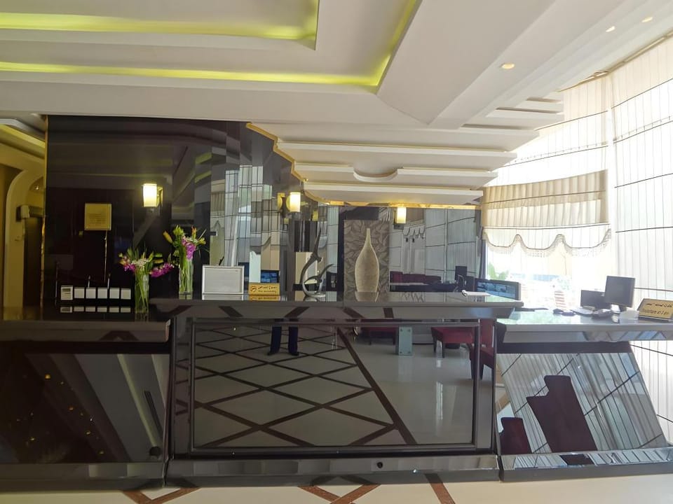 Almuhaidb Al Takhasosi Suites Hotel in Riyadh