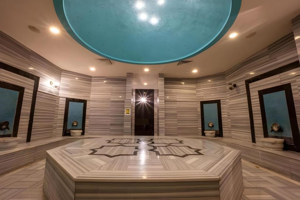 Hotel Titan Select Ultra All Inclusive Hotel in Antalya Province
