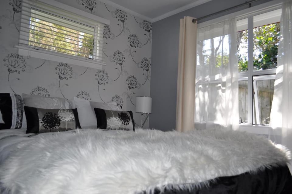 16 Havelock Bed and Breakfast Bed and Breakfast in New Plymouth