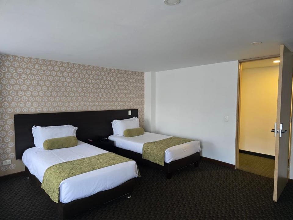 Hotel Castellana 95 Bogota By Hoteles Confort 80 Hotel in Bogota