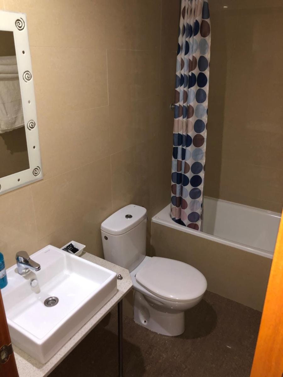 Hostal Drassanes Bed and Breakfast in Barcelona
