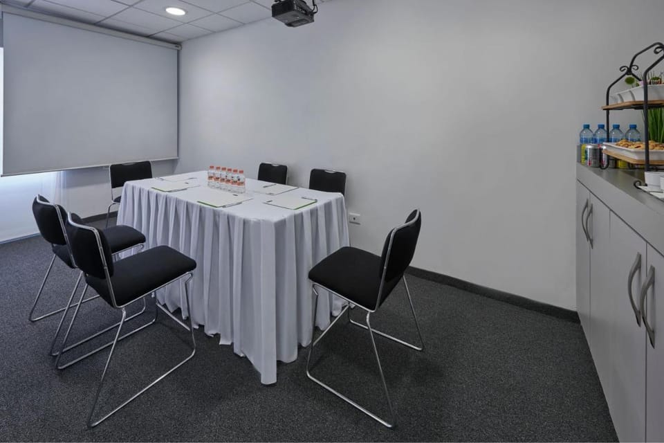 City Express Junior by Marriott Toluca Aeropuerto Hotel in Toluca