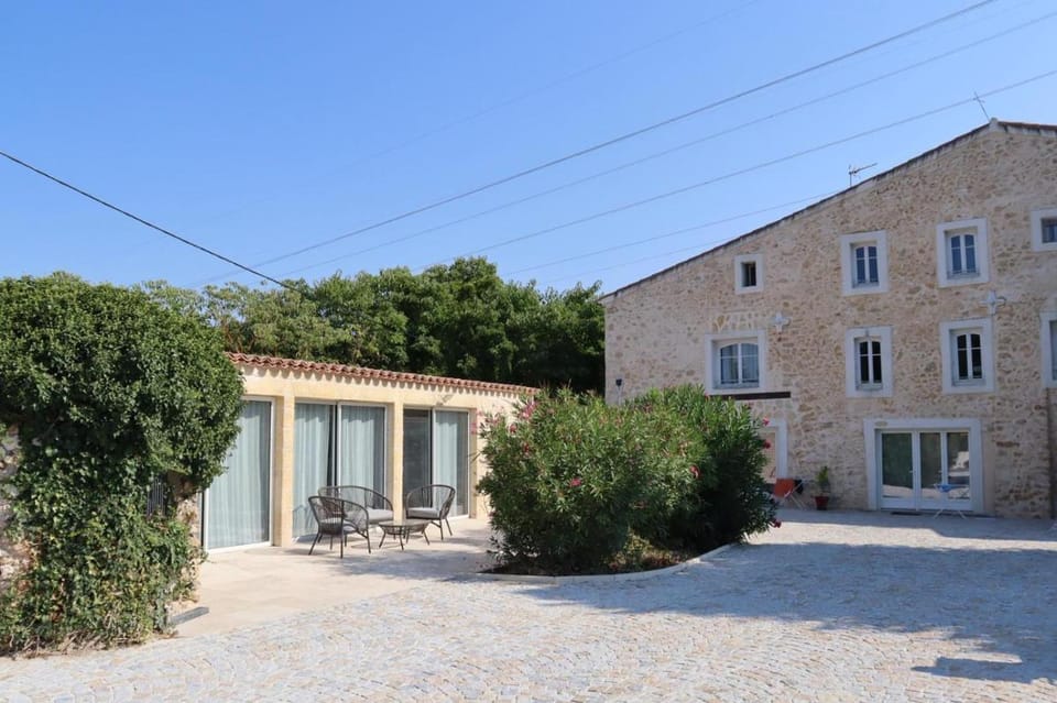 Le Moulin de Sonnailles Bed and Breakfast in Cabriès