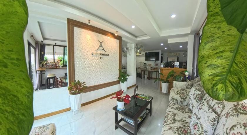 Gusto House Bed and Breakfast in Chiang Mai