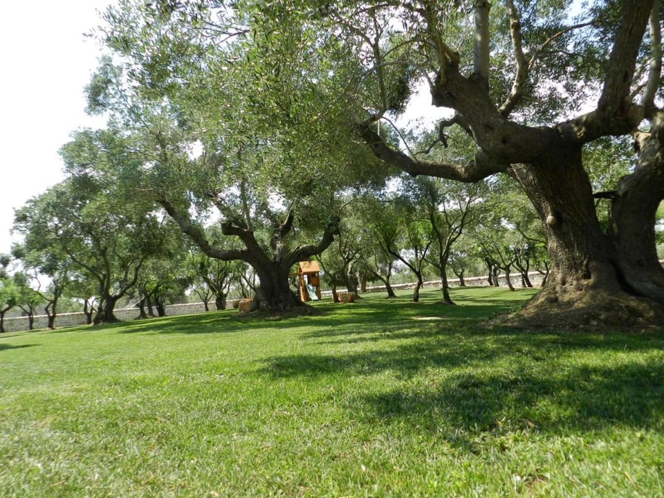 I Trulli Del Nonno Michele Country House in Province of Taranto