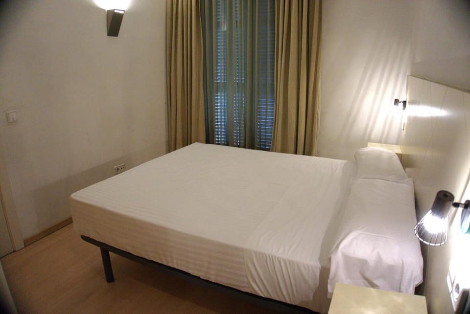 Apartaments Sant Jordi Fontanella Apartment in Barcelona