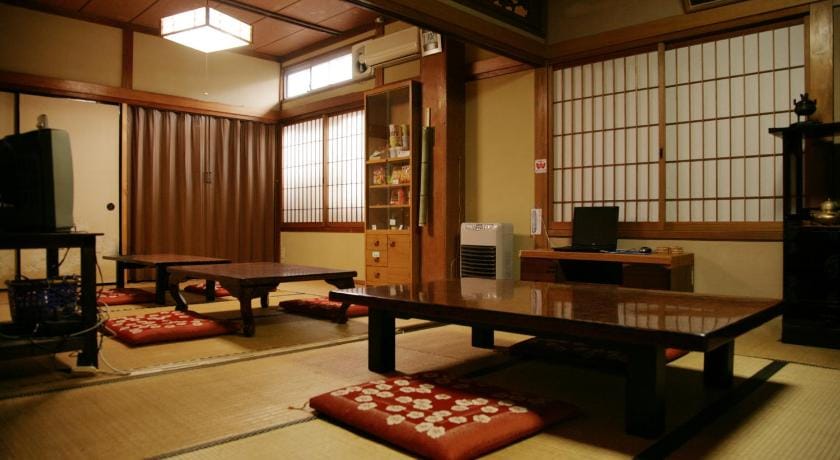 Magome Chaya Bed and Breakfast in Shizuoka Prefecture