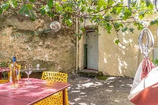 Finsonius Studios Apartment in Aix-en-Provence
