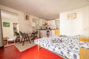 Finsonius Studios Apartment in Aix-en-Provence