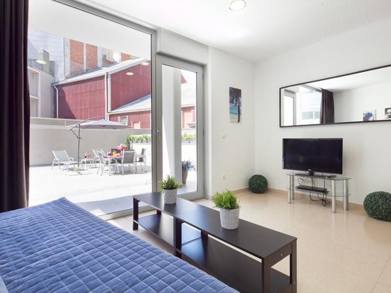 Charmsuites Paralel Apartment in Barcelona