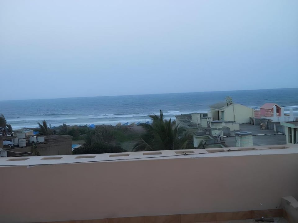 Hotel The Shubham Beach Hotel in Puri