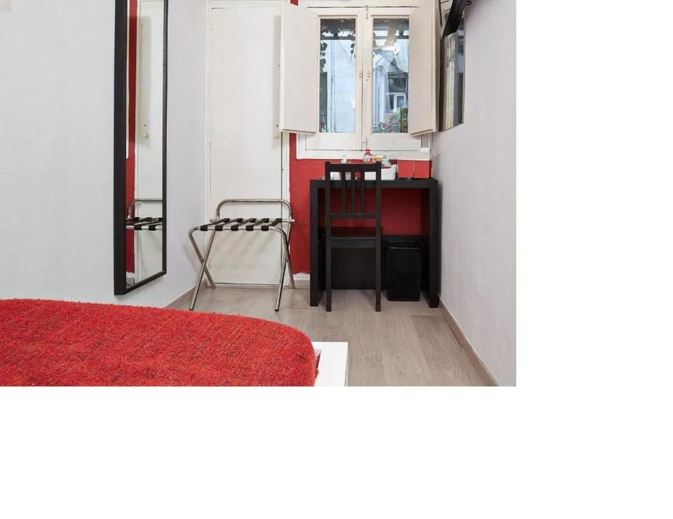 BruStar Gotic-Centric Bed and Breakfast in Barcelona