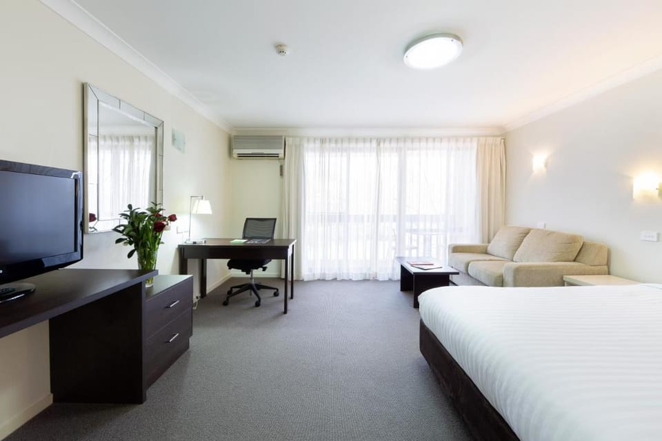 Tall Trees Ainslie Motel Hotel in Canberra