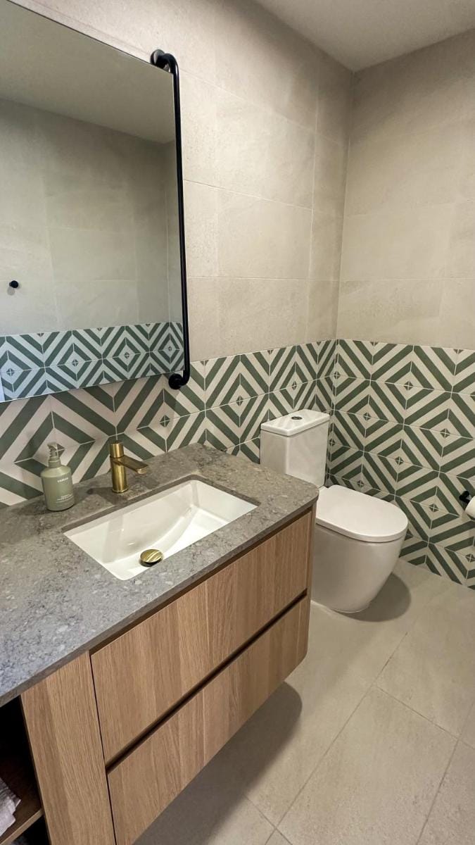 Charles Sturt Suites & Apartments Hotel in North Wagga Wagga