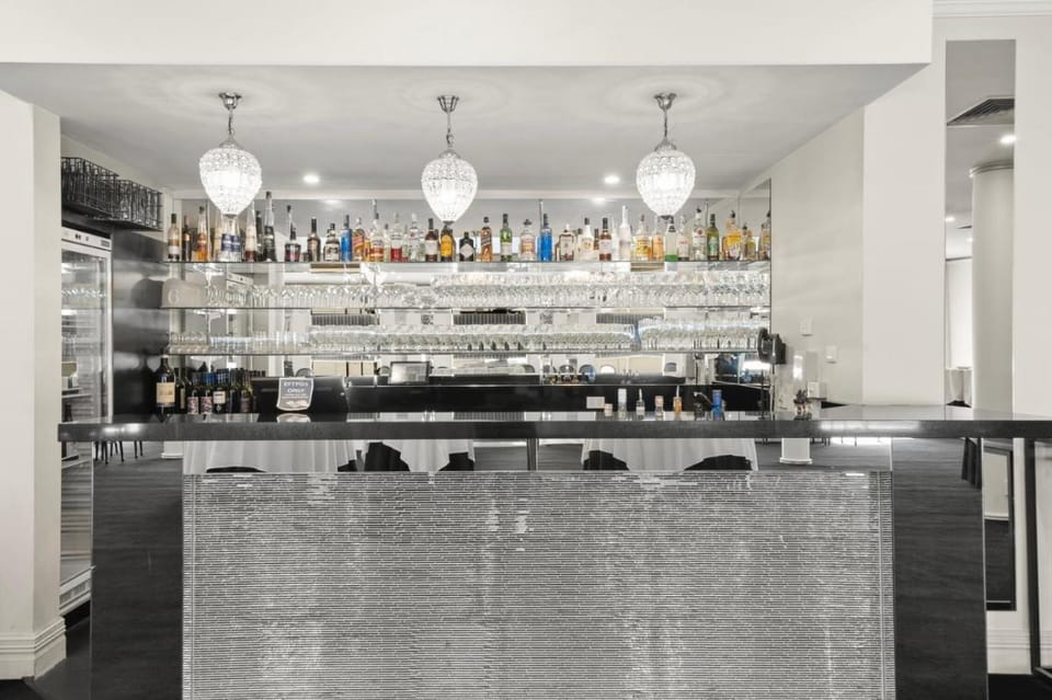 The Carrington Hotel Hotel in Shepparton