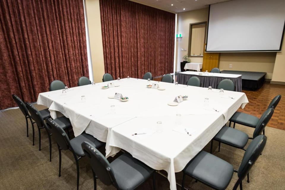 Best Western Airport Motel And Convention Centre Motel in Melbourne