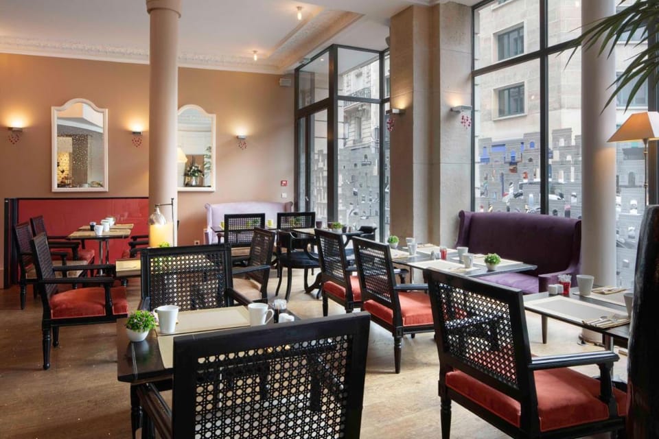 Le 123 Elysees - Astotel Hotel in Paris