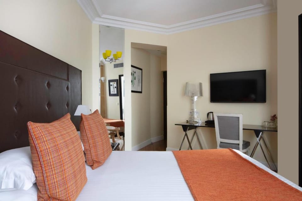 Le 123 Elysees - Astotel Hotel in Paris