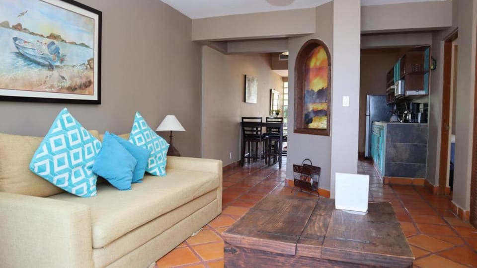 Hotel La Concha Beach Resort Hotel in Baja California Sur