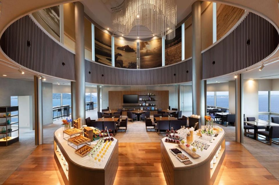 Hilton Fukuoka Sea Hawk Hotel in Fukuoka