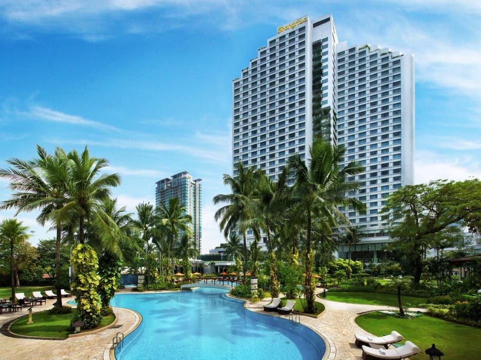 Shangri-la Hotel Jakarta Hotel in South Jakarta City