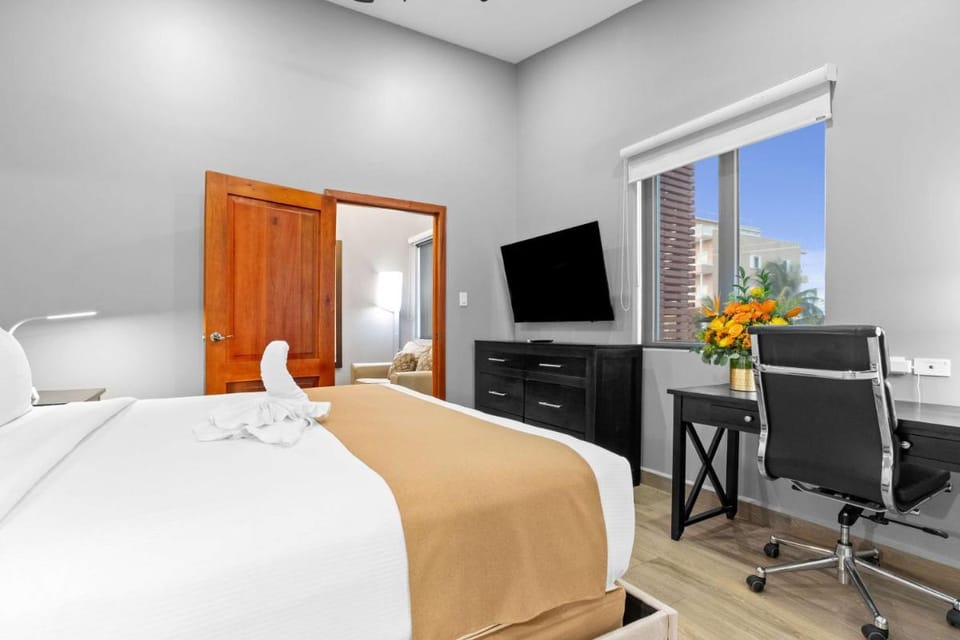 Best Western Plus Belize Biltmore Plaza Hotel in Belize City