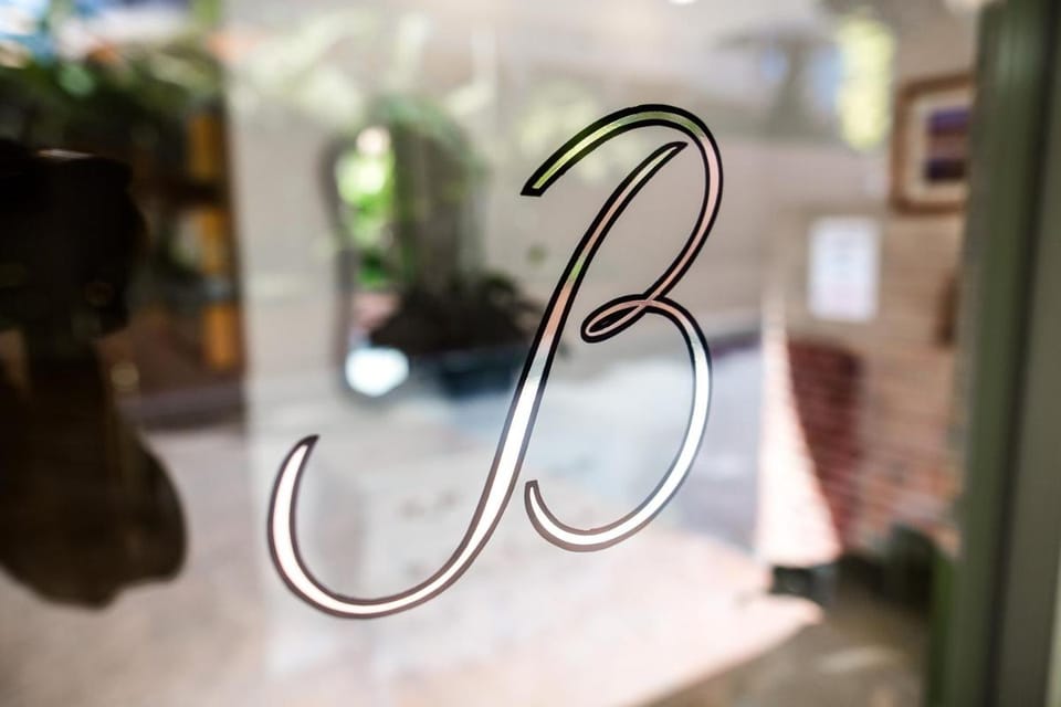 The Belmore All-Suite Hotel Apartment in Wollongong