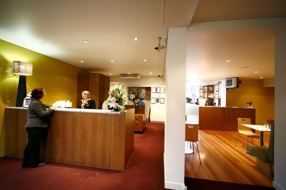 Best Western Plus The Tudor-Box Hill Hotel in Melbourne