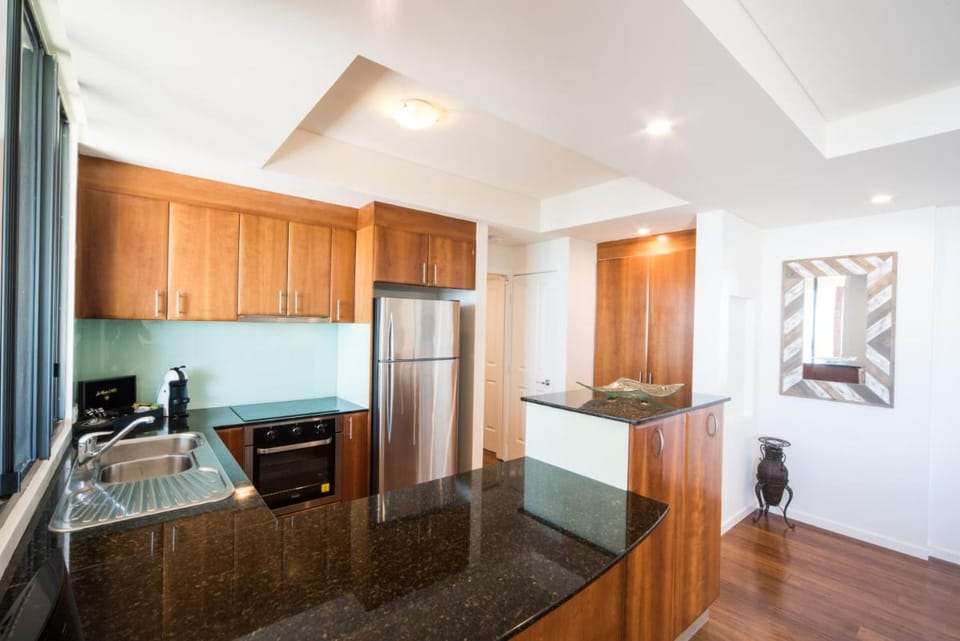 Pinnacles Resort Apartment in Airlie Beach
