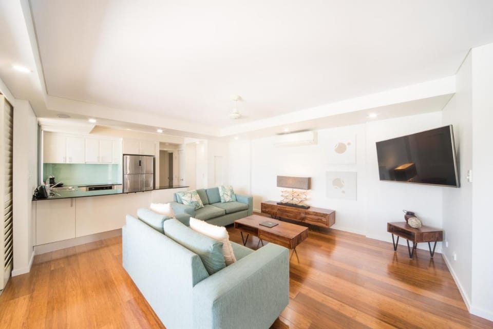Pinnacles Resort Apartment in Airlie Beach