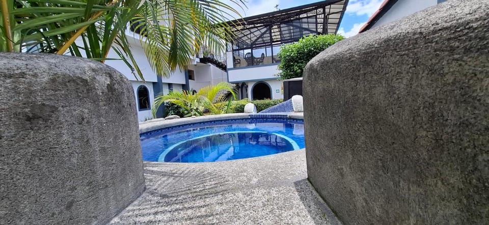 Hotel Santo Tomas / Historical Property Hotel in San Jose