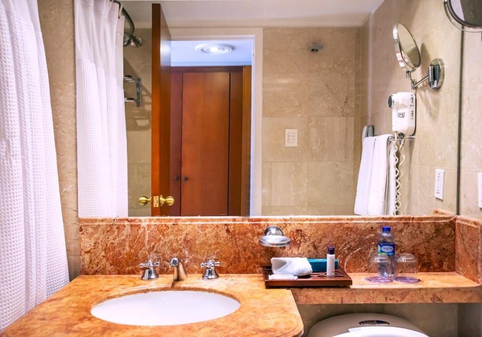 Torre Monserrate Hotel in Bogota