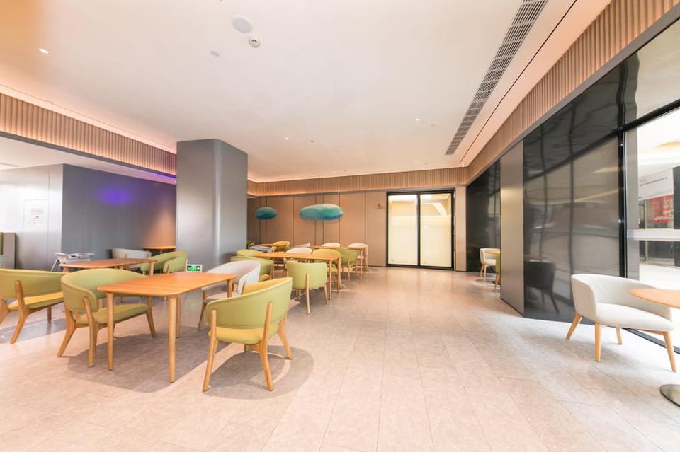 Ji Hotel Hangzhou Binjiang Dongxin Avenue Hotel in Hangzhou