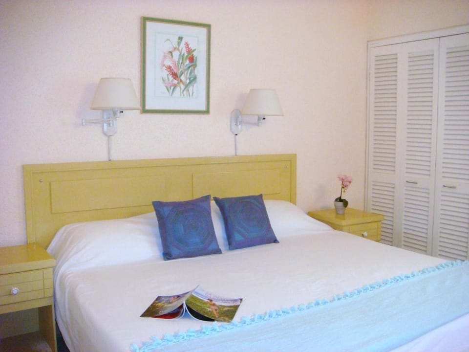 Plum Tree Club Apartment in Bridgetown
