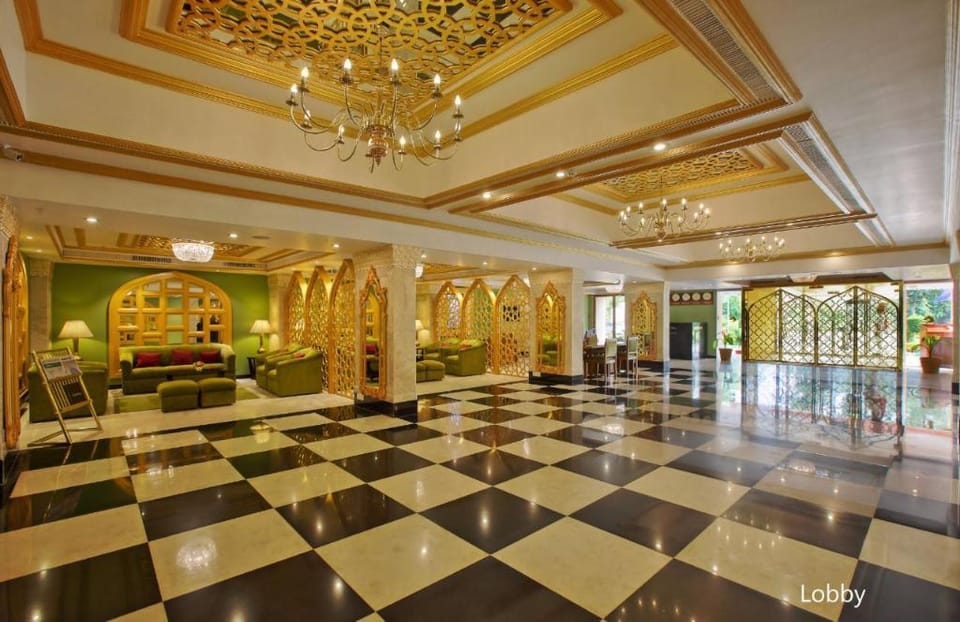 Hotel Clarks Shiraz Agra Hotel in Agra