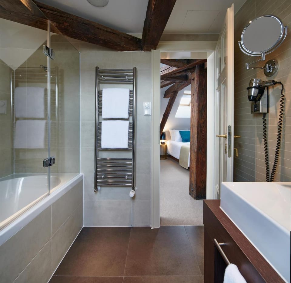 Golden Angel Suites by Adrez Apartment hotel in Prague
