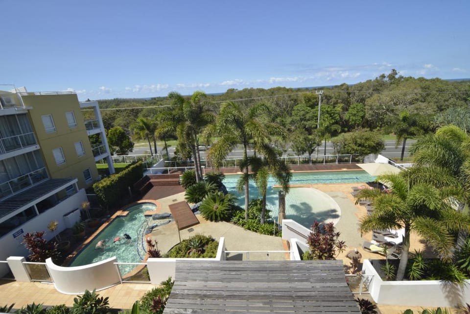 Seachange Coolum Beach Apartment hotel in Coolum Beach