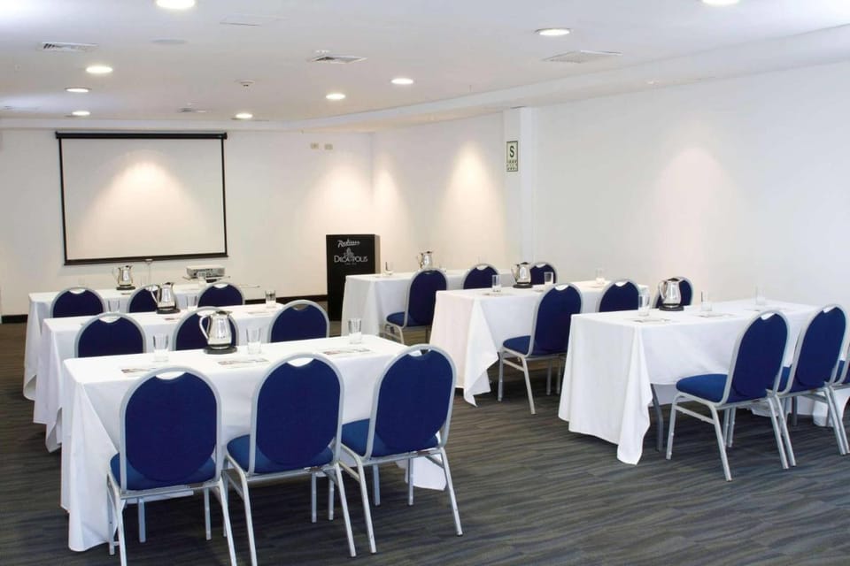 Radisson Hotel Decapolis Miraflores Hotel in Miraflores