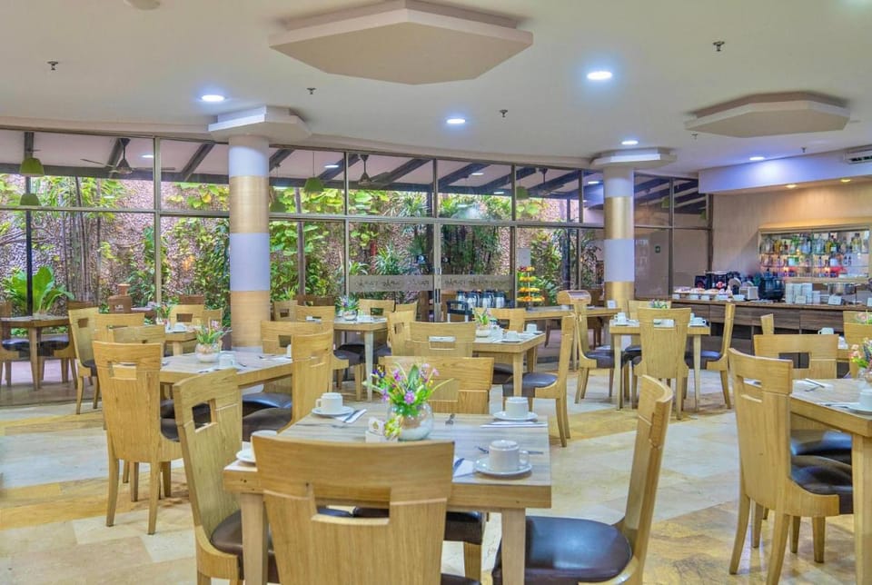 Howard Johnson Hotel Versalles Barranquilla Hotel in Barranquilla